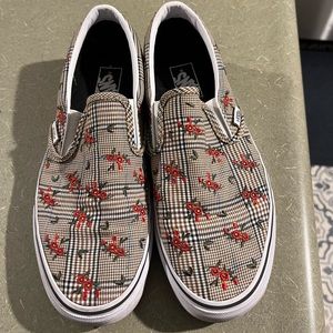 Women’s 11 men’s 9.5 slip on floral vans